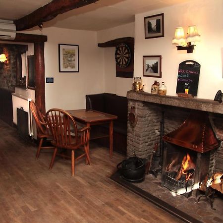 The Sun Inn Dent Extérieur photo