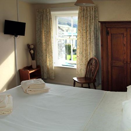 The Sun Inn Dent Extérieur photo